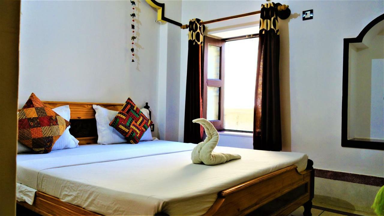 The Wanderlust Guest House & Safari ジャイサルメール エクステリア 写真