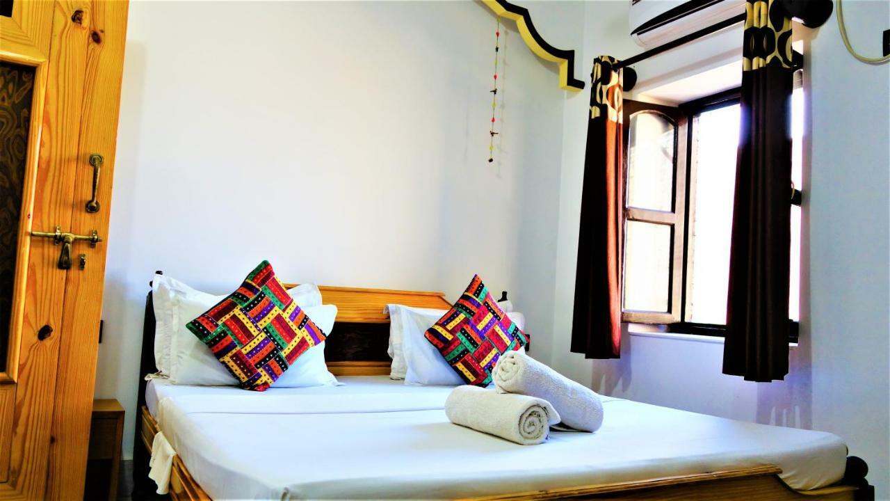 The Wanderlust Guest House & Safari ジャイサルメール エクステリア 写真
