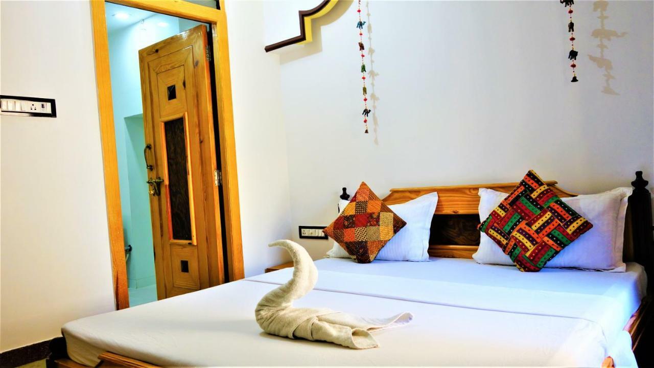 The Wanderlust Guest House & Safari ジャイサルメール エクステリア 写真